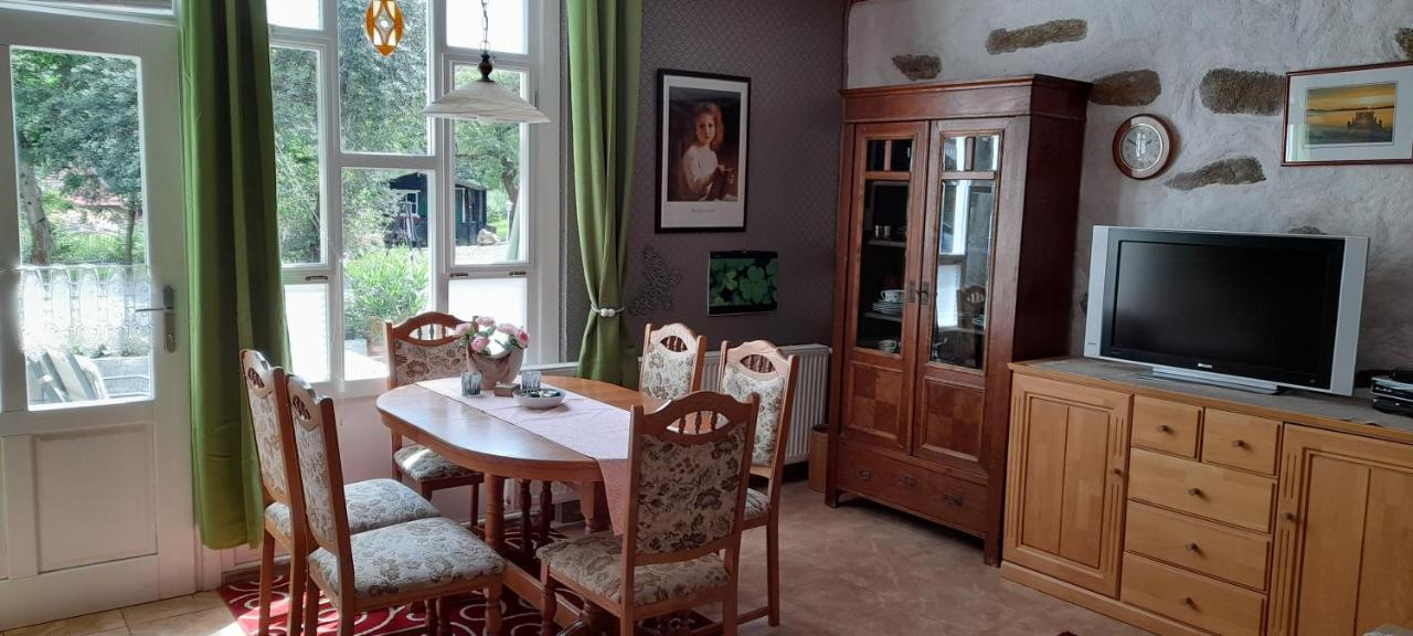 Ferienwohnung Im Dreiländereck - DOM PRZY TRZECH GRANICACH Löschney Exterior foto