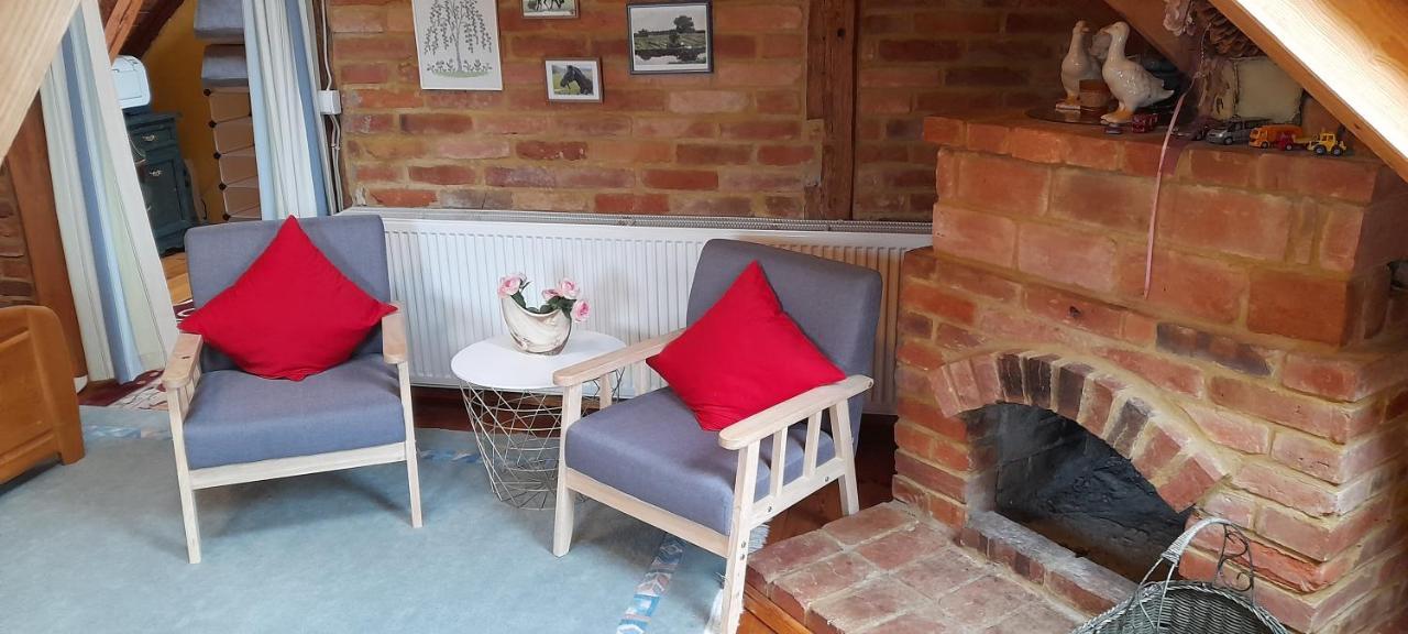 Ferienwohnung Im Dreiländereck - DOM PRZY TRZECH GRANICACH Löschney Exterior foto